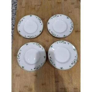 Vintage Lot of 4 MIKASA 6” Fine China Saucers Floretta L3109 *
